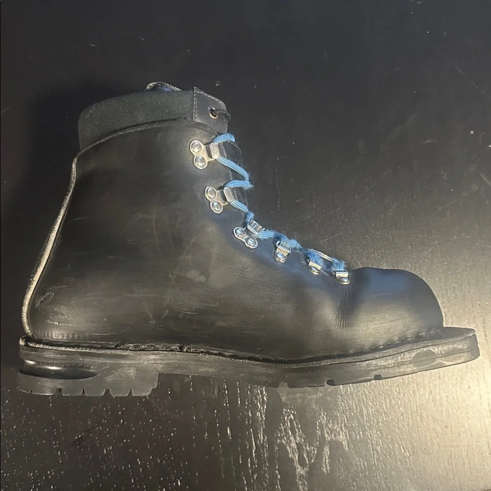 Merrell Ski Boots - Picture 4 of 16